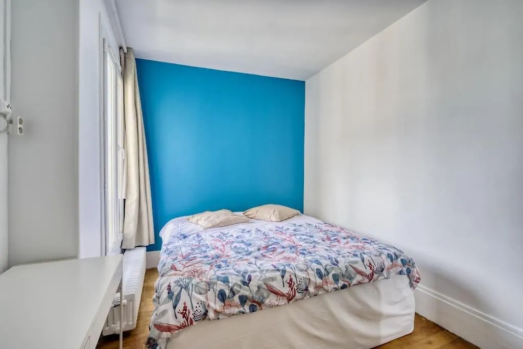 3-Bedroom Apart Close To Roland Garros Paris Apartment