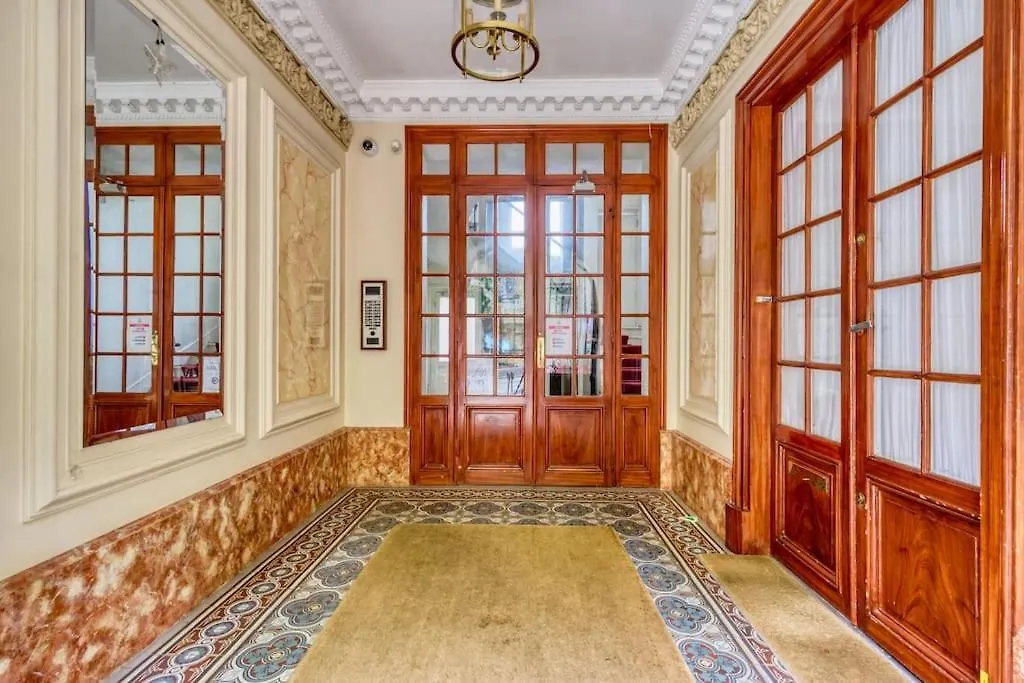3-Bedroom Apart Close To Roland Garros Paris